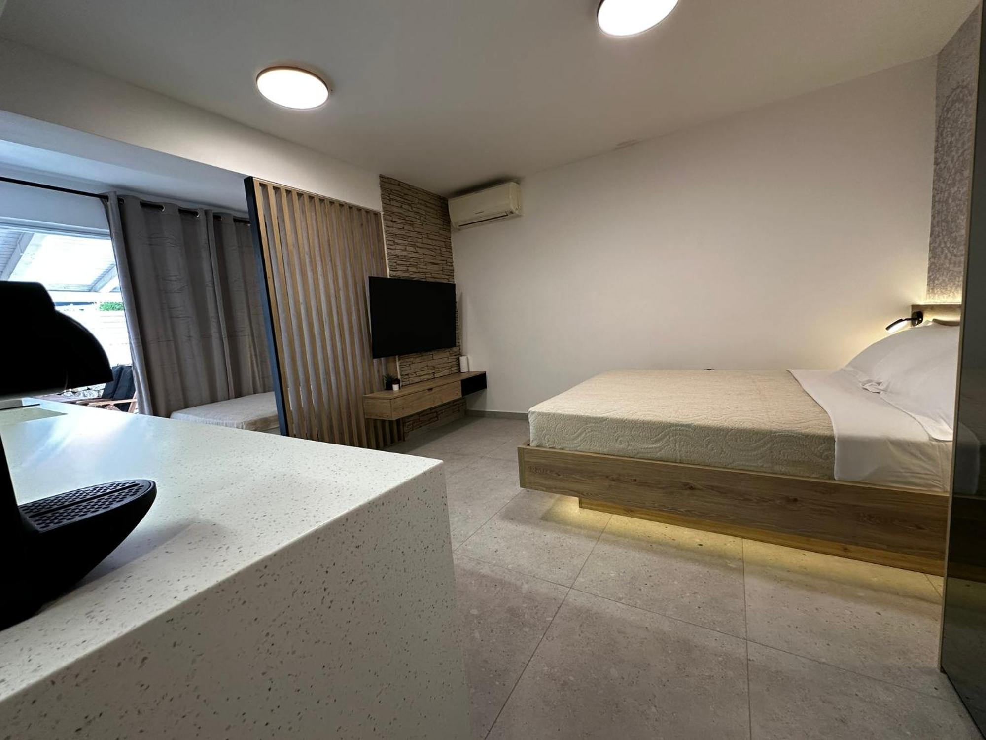 Studio Apartments Lace Novalja Dış mekan fotoğraf